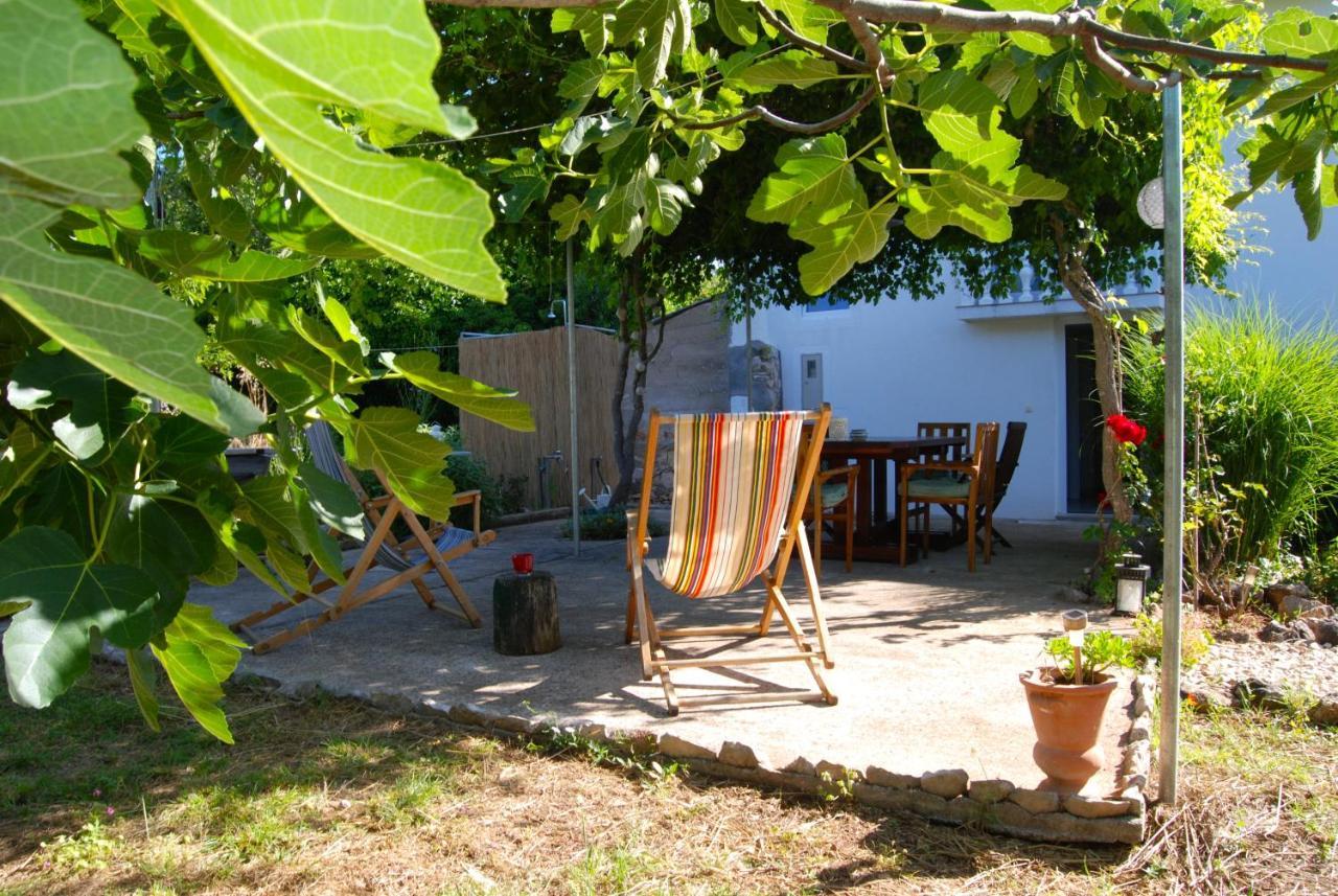 Rustic Holiday Home Miketa Lukoran Экстерьер фото